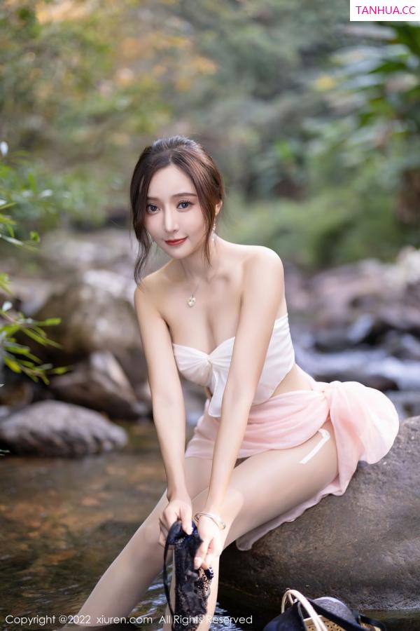 王馨瑶  [XiuRen]高清写真图 2022.01.25 No.4511 王馨瑶yanni第35张图片